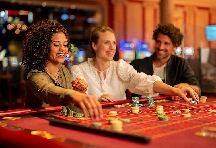 Csm grand casino luzern roulette zwei frauen ein mann gb eef26d4f6b