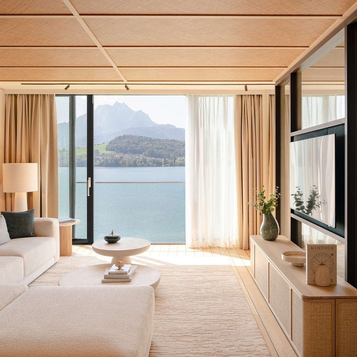 Wellbeing Panorama Suite view