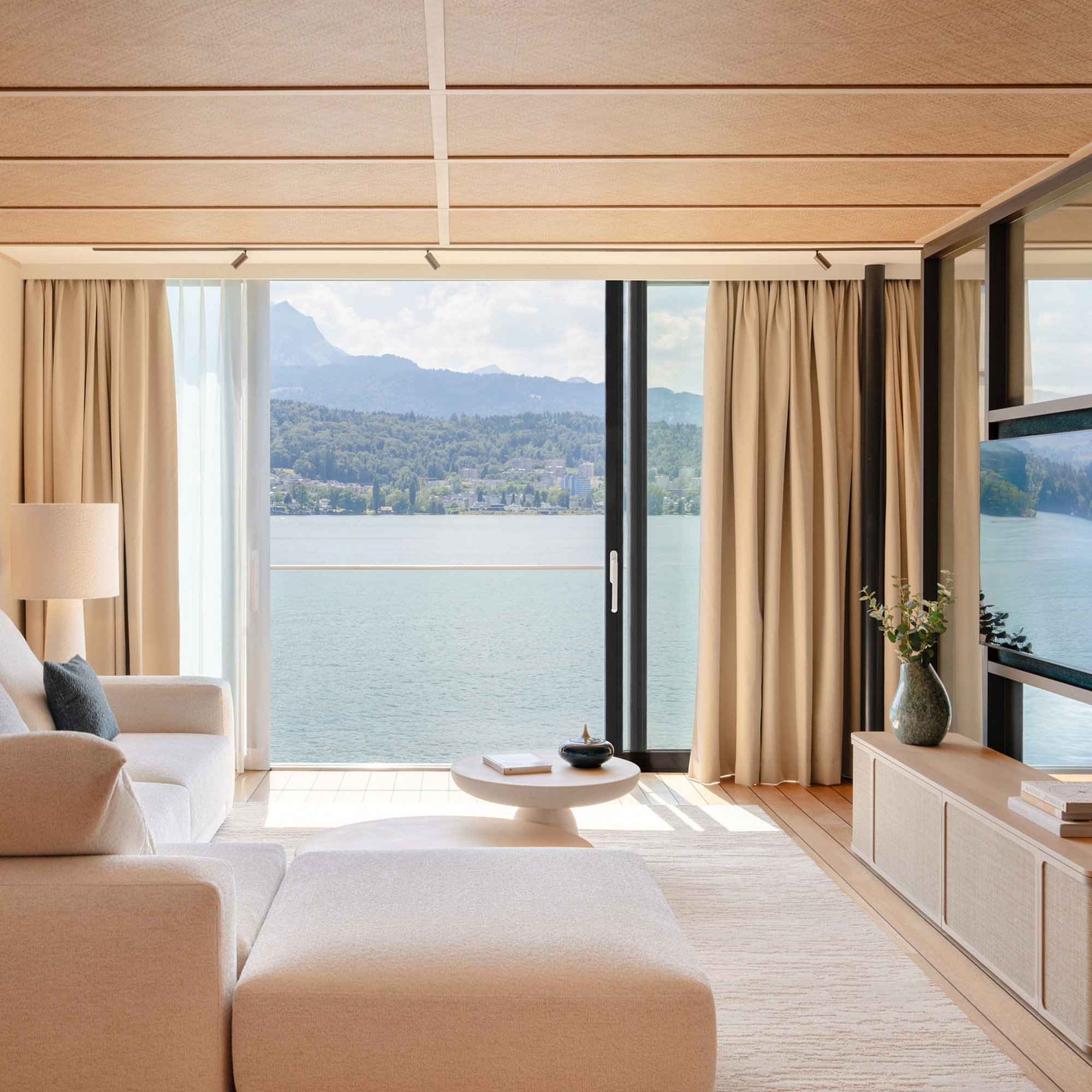 Wellbeing Panorama Suite view